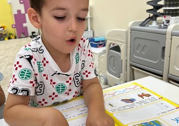 Фото компании  "Крошка гений" 3