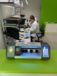 Каждый из наших мастеров лично отремонтировал более 500 устройств