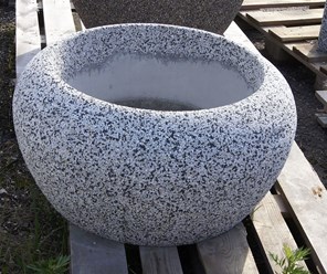 Вазон из бетона Луна 40 с крошкой из камня