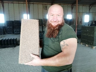 #арболит
#арболитвкрыму
#крым
#переездвкрым
#море
#экологичныематериалы
#экологичныедома
#прозводствоарболита
#сибиряки
#переезд
#сибирякивкрыму
#риэлторСевастополь
#риэлторкрым телефон 89186922458 🔥