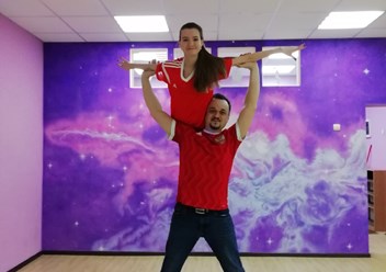 Фото компании  Танцующий Дом Dancing Home Surgut 3