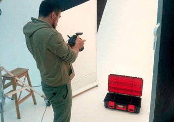 Предметная фотосъемка товаров на белом фоне для интернет-магазина