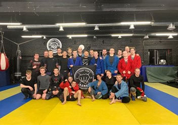 Фото компании ООО Клуб единоборств Алмаз - Центральный район 6