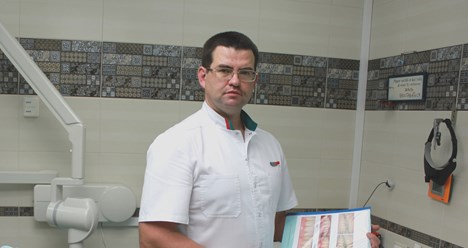 Врач стоматолог Ортопед - Хирург - Имплантолог - Терапевт

Нартов Андрей Николаевич.
Опыт работы более 21 года.