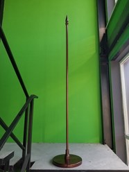 кабинетный флагшток из бука