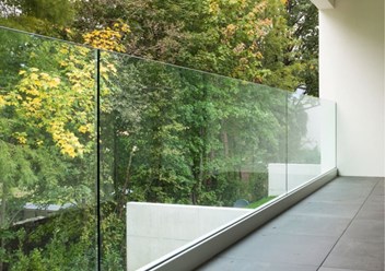 стеклянные ограждения