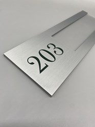 печать указателей с логотипом на заказ для компаний