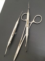 Лазерная гравировка на хирургических инструментах