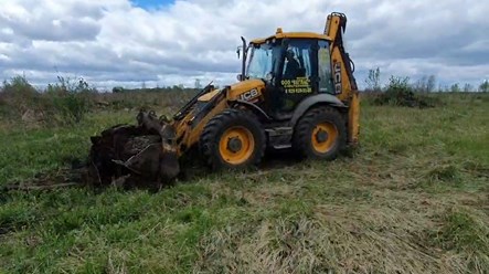Фото компании ООО "Веглас" аренда экскаватора погрузчика 7