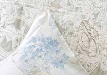 Покрывала и подушки Blumarine
