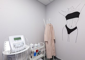 Фото компании  Efenduchi Beauty Lounge 5