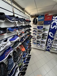Фото компании  Магазин "ASICS Altra 361°" Геленджик 16