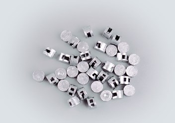 Свинцовая пломба: 6/8/10/16 мм..
Традиционная пломба для пломбирования всех  типов объектов.