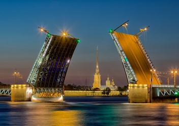 Фото компании  Назад в Питер 4