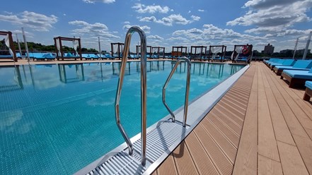 Строительство бассейна на Северном речном вокзале. Пляж-ресторан "Речной"