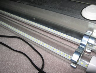 Светодиодный аквариумный светильник ССБ - Аква 4x12,5W. Фотография 3.