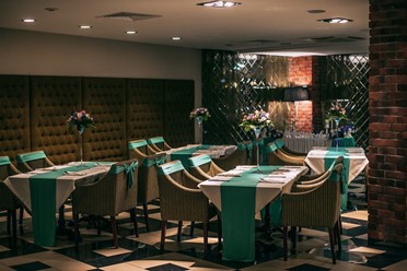 Фото компании  PLAZA, ресторан 11