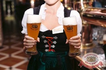 Фото компании  Максимилианс, баварский клубный ресторан-пивоварня 49