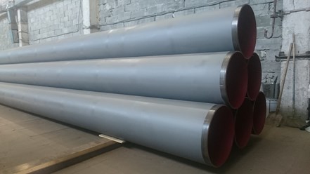 Трубы стальные с антикоррозионным эпоксидным защитным покрытием (Технические условия 1390-001-48276800-2015), с применением эпоксидных красок, относится к антикоррозионному защитному покрытию