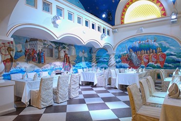 Фото компании  Алеша Попович Двор &amp; Дядька Черномор, ресторанно-гостиничный комплекс 1