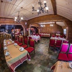 Фото компании  Русская деревня 5
