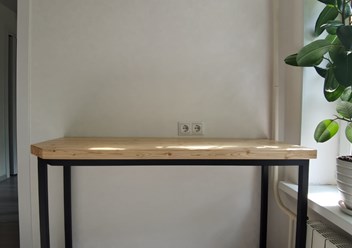 Стол лофт на кухню из лиственницы