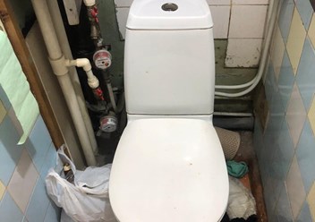 Установка унитаза