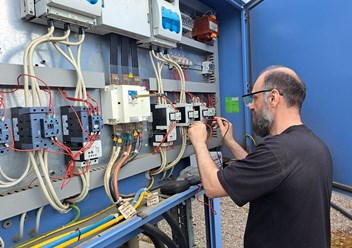 Ремонт чиллера https://chiller-servis.ru 5500 руб за услугу. Ремонт чиллеров в Москве и Московской области.