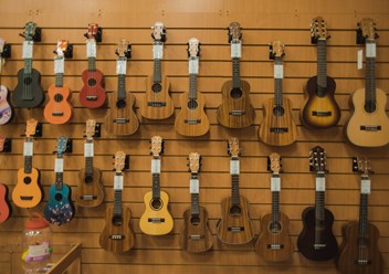 МОСКВА, проезд Огородный 10, стр.3 , ТЦ Зеленый