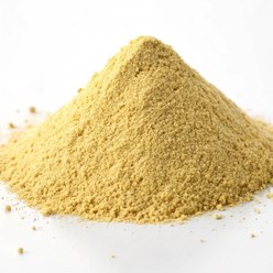 Песок строительный (карьерный) желтого цвета — универсальный материал для фундаментов, кладки, штукатурки, благоустройства. Купить с доставкой по СПб и Ленобласти.