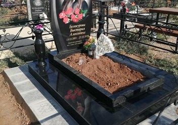 печать на памятнике