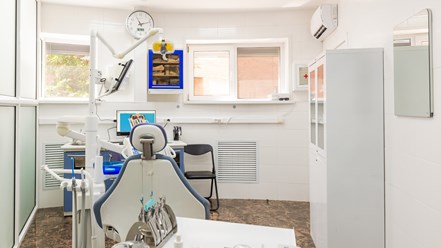 Фото компании  Стоматологическая клиника Арктика 4