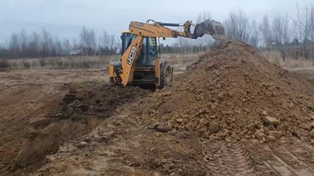 Фото компании ООО "Веглас" аренда экскаватора погрузчика 5