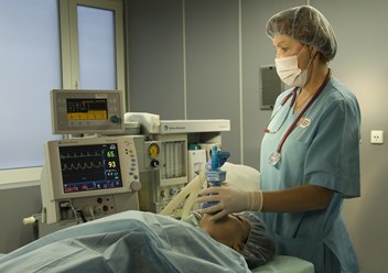 Фото компании ФГУП "Поликлиники № 3" Управления делами Президента РФ 6