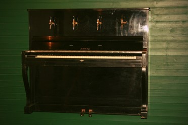 Фото компании  Квасничак, бар 8