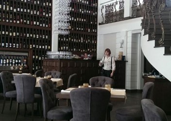 Фото компании  La bottega, винный ресторан 1