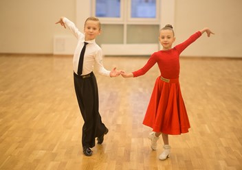 Фото компании  "DanceGroup" Путилково 2