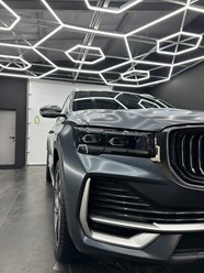 оклейка автомобиля защитной полиуретановой пленкой