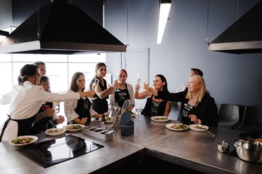 Фото компании  White Kitchen 12