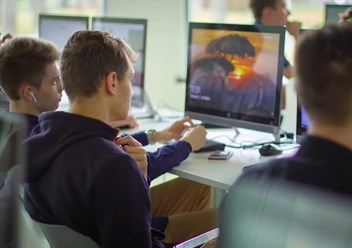 Фото компании АНО ДПО Компьютерная академия Топ 1