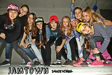 Фото компании  Школа танцев  JAMTOWN 8