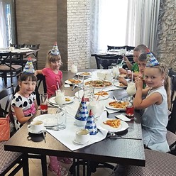 Фото компании  Добрый папа, ресторан 30