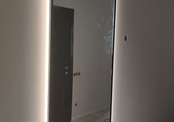 зеркало с подсветкой