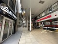 Вход со стороны галереи ТРЦ Атриум с пандусом