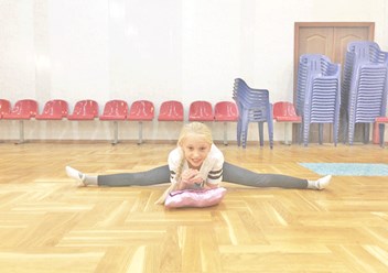 художественная гимнастика для детей бабушкинская