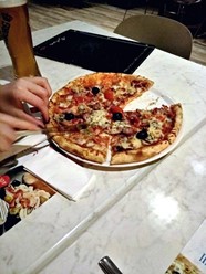 Фото компании  Перцы, пицца-паста бар 49