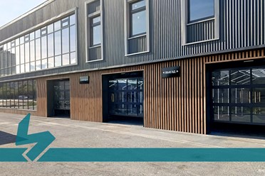 СТИЛЬНО, ЭЛЕГАНТНО, СОВРЕМЕННО — лаконичный акцент на архитектуре здания без перегрузки деталями и лишним шумом.
Подробнее https://vk.com/brendmedia_72?w=wall-228156506_725