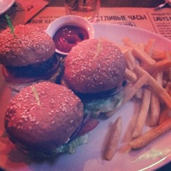 Фото компании  Papa`s BAR &amp; GRILL, бар-ресторан 10