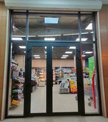 Витраж алюминиевый КП 50. Цвет Серый 7016.