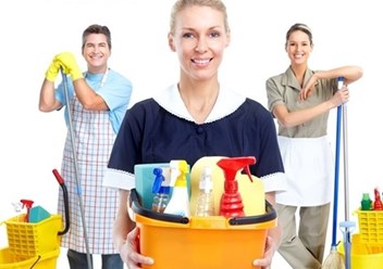 Производим клининговые услуги : уборка квартир, домов, офисов, производственных помещений как на разовой, так и на посоянной основе.